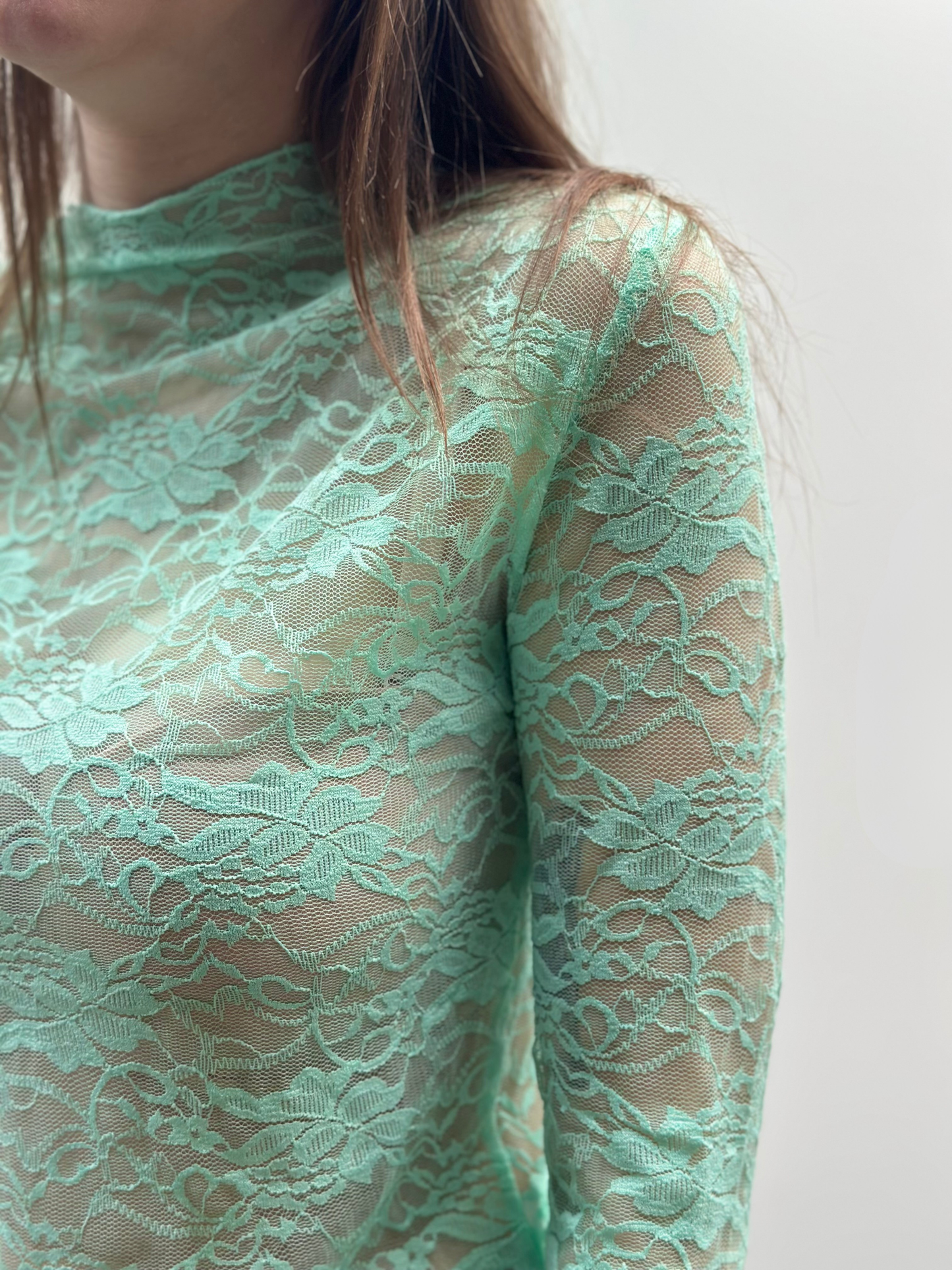 Amy lace t-shirt | Muntgroen