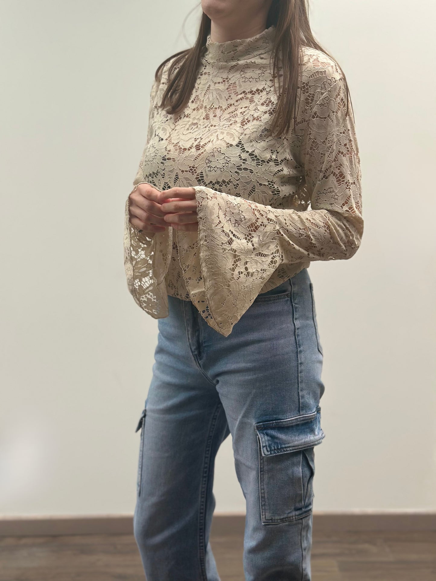 Lace t-shirt | Beige