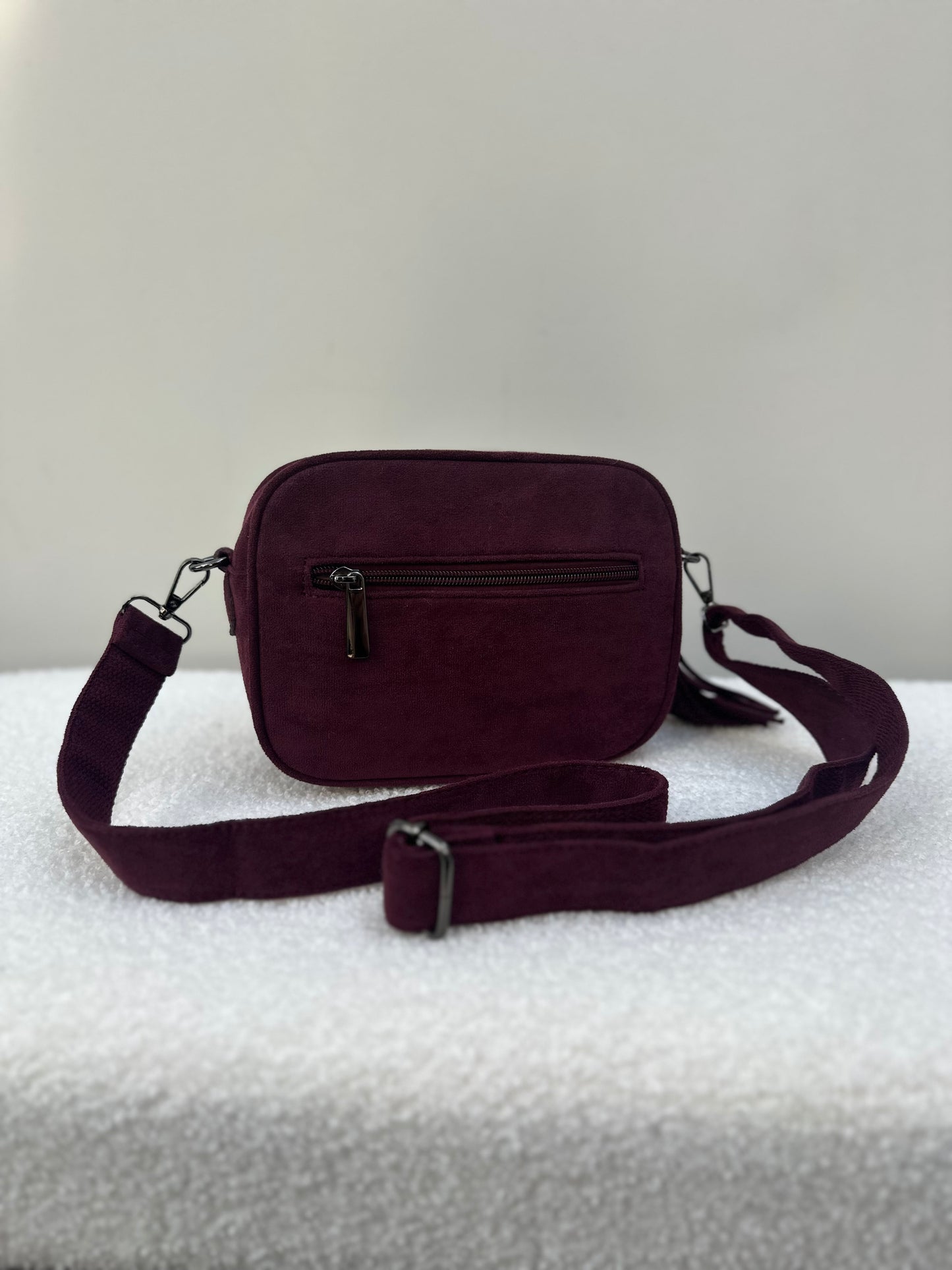 Suede handbag | Bordeaux