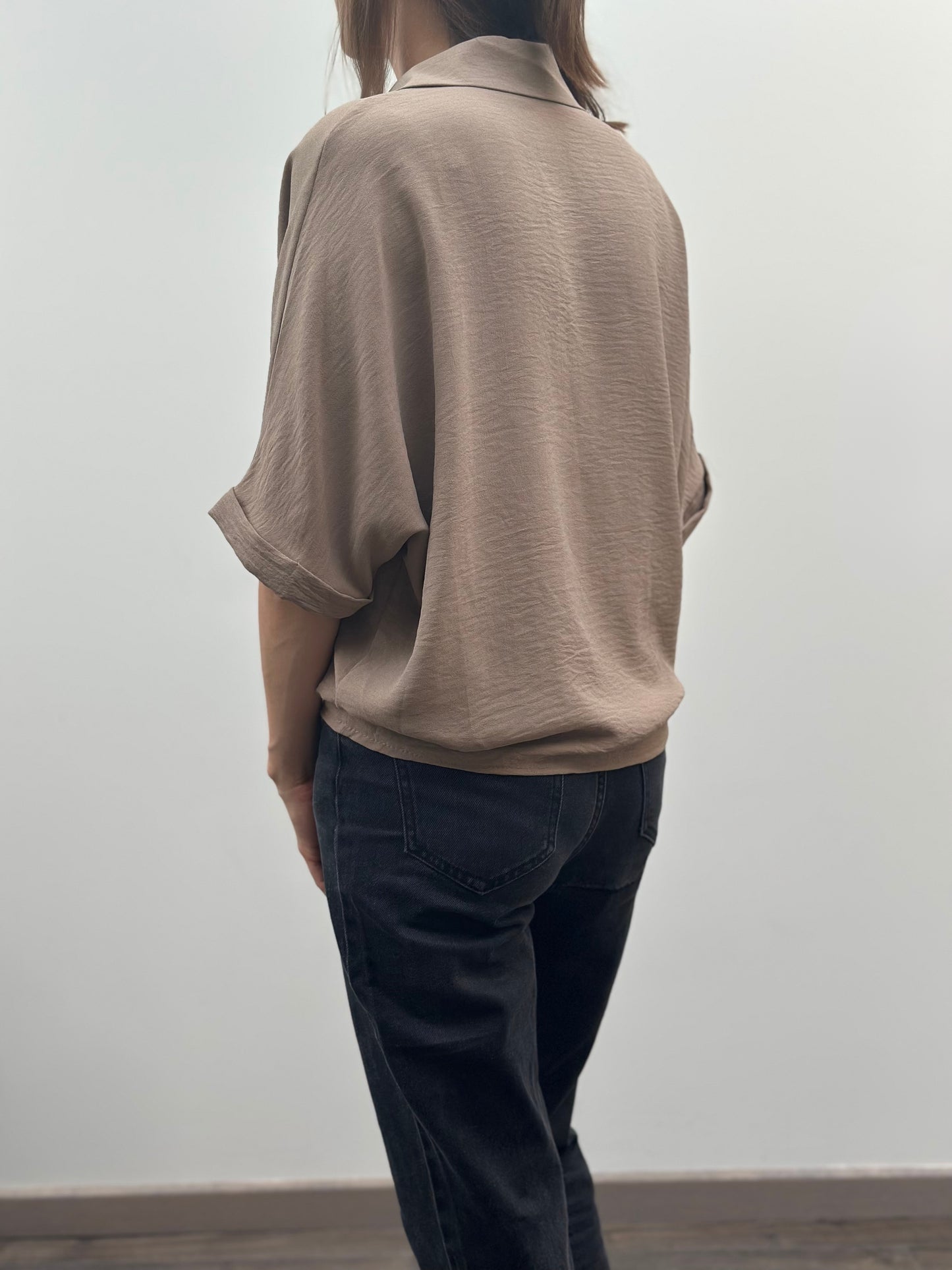 Travi Blouse | Taupe