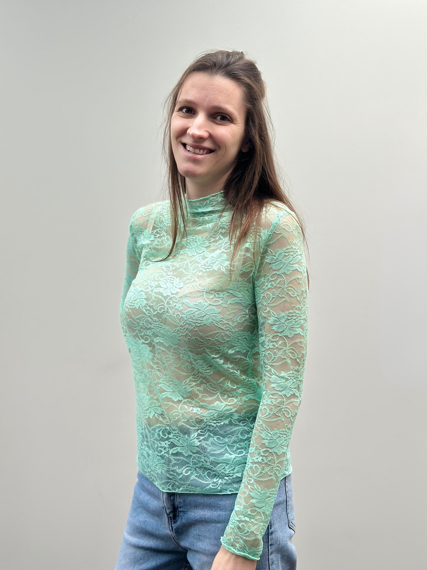 Amy lace t-shirt | Muntgroen