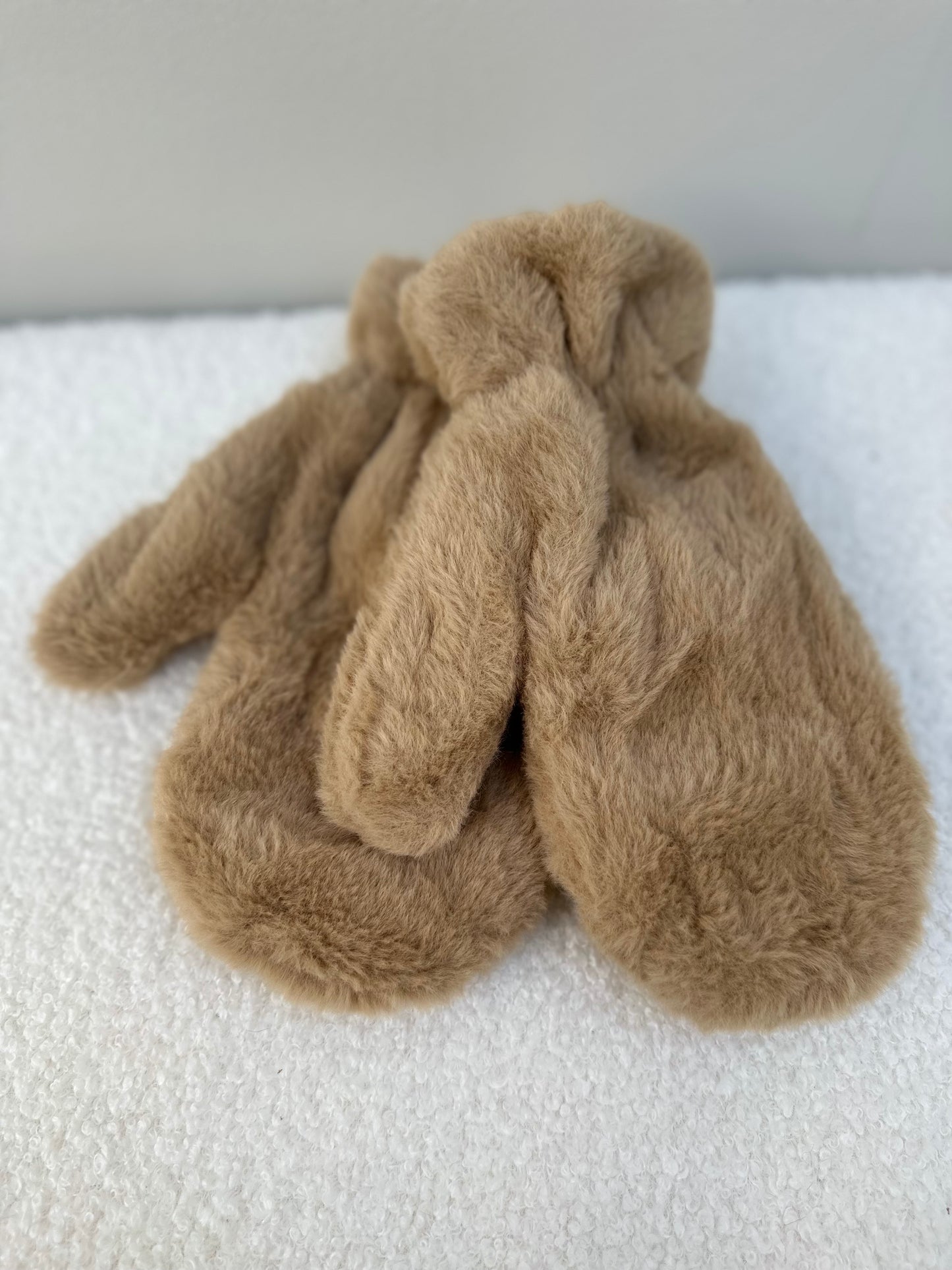 Wanten fluffy beige