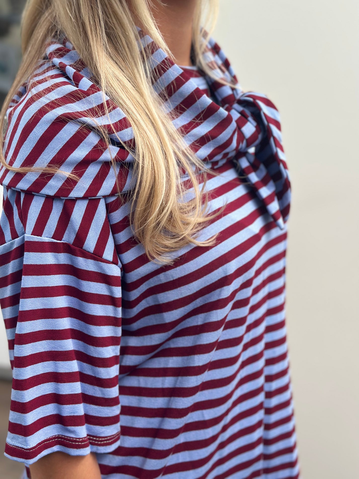 Sari T-shirt | Lichtblauw - Bordeaux