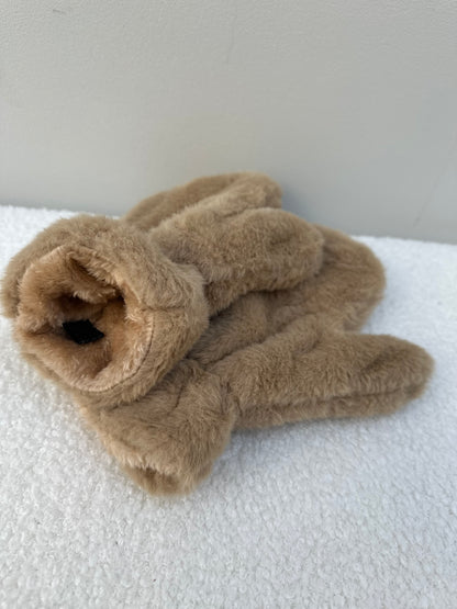 Wanten fluffy beige