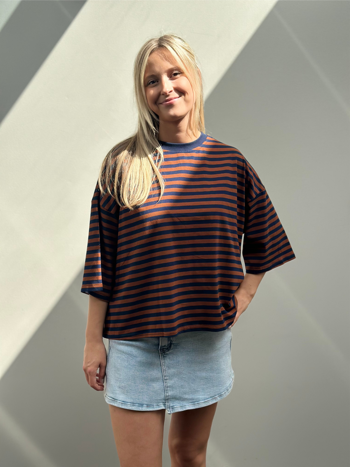 Luna T-shirt | Cognac - donkerblauw