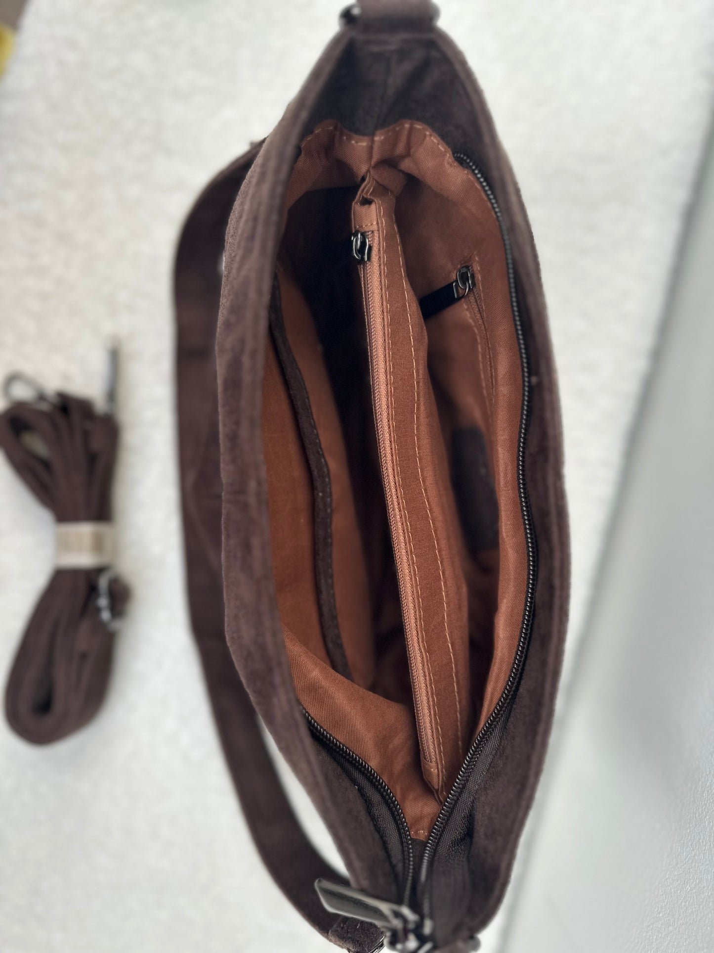 Handtas Suede Basic | Bruin
